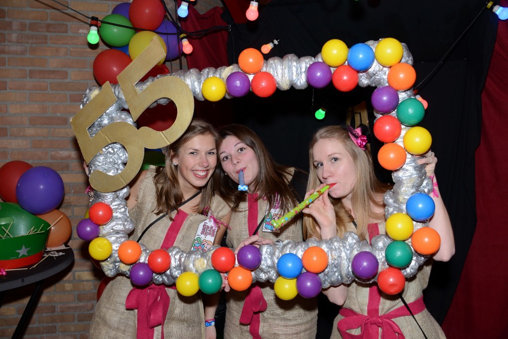 ../Images/Jubileum feest 5x11 048.jpg